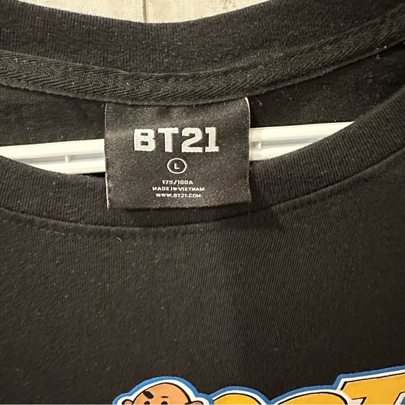 BT21 T-Shirt size L - Picture 2 of 5